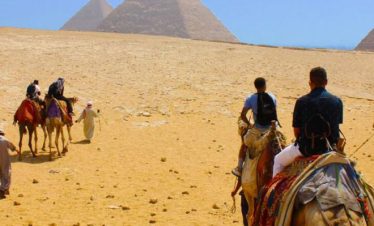 Full-Day Tour to Giza Pyramids, Saqqara & Memphis