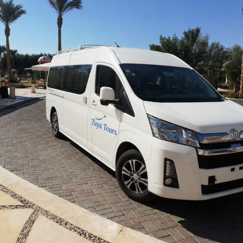 Private Transfer from Aswan to Hurghada – Door-to-Door Service